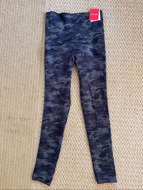 SPANX Women’s Camo High-Rise Leggings